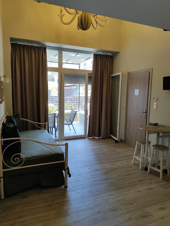 Kamares Suites 2 Nea Kallikrateia Exterior photo