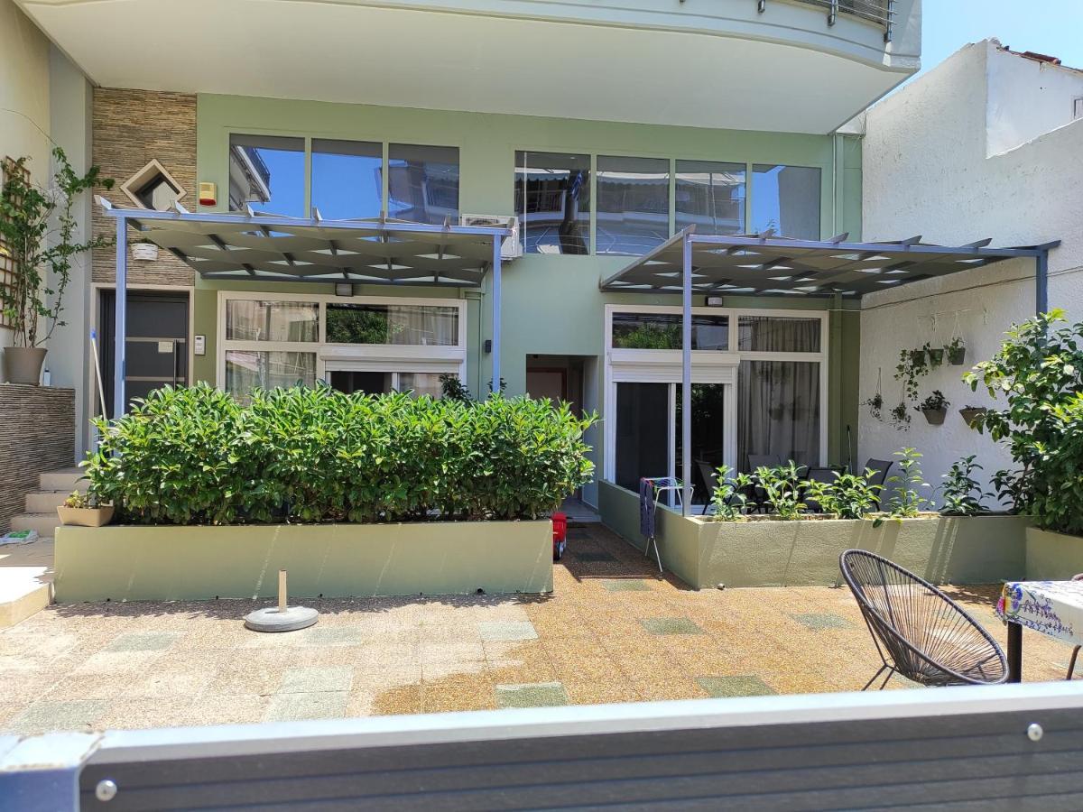Kamares Suites 2 Nea Kallikrateia Exterior photo